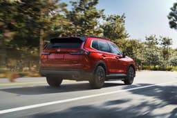 HONDA CR-V thumbnail 1