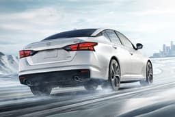 NISSAN ALTIMA thumbnail 2